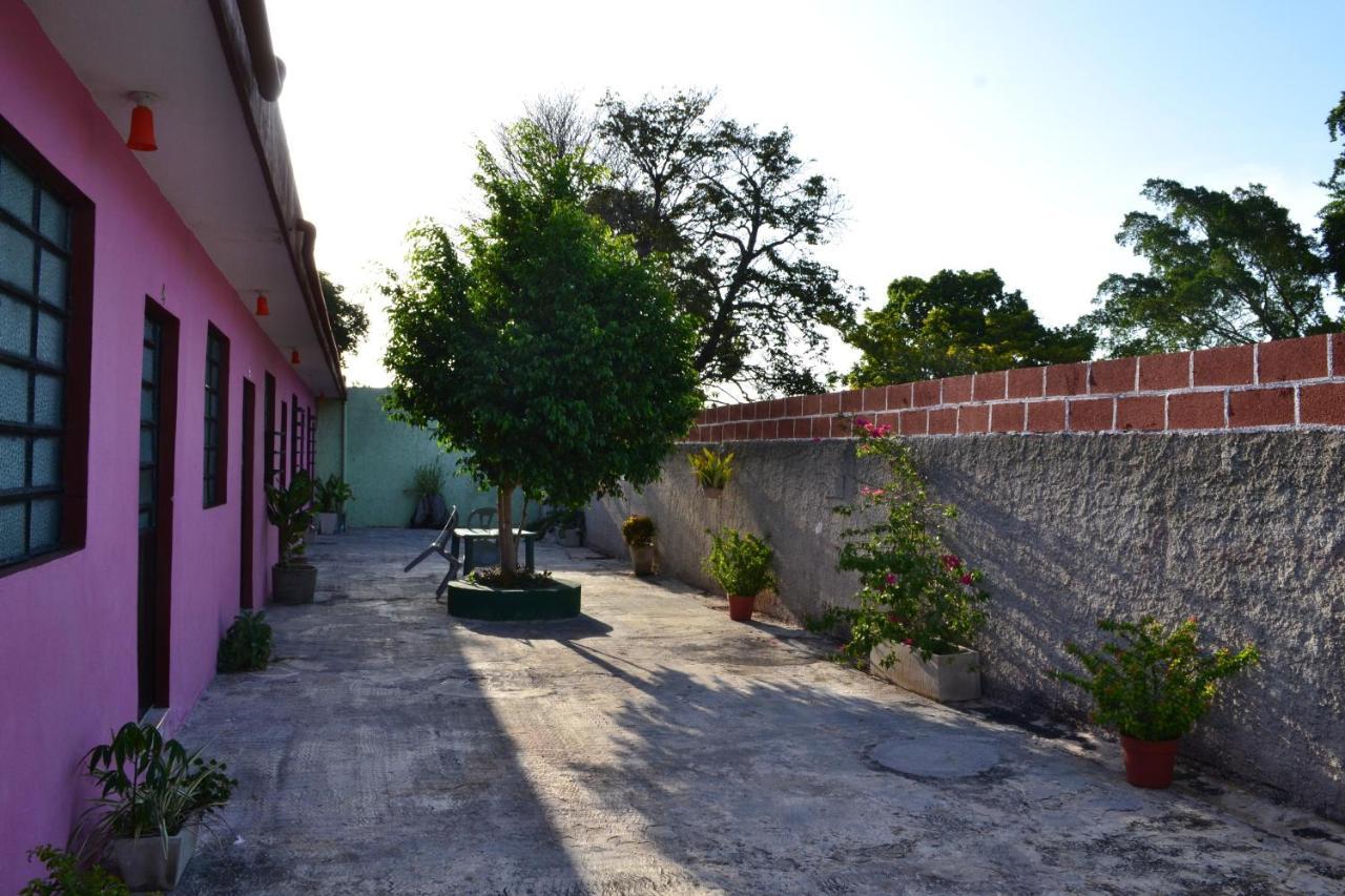 Hotel Casa Cuevas & Amaro Mérida Exterior foto